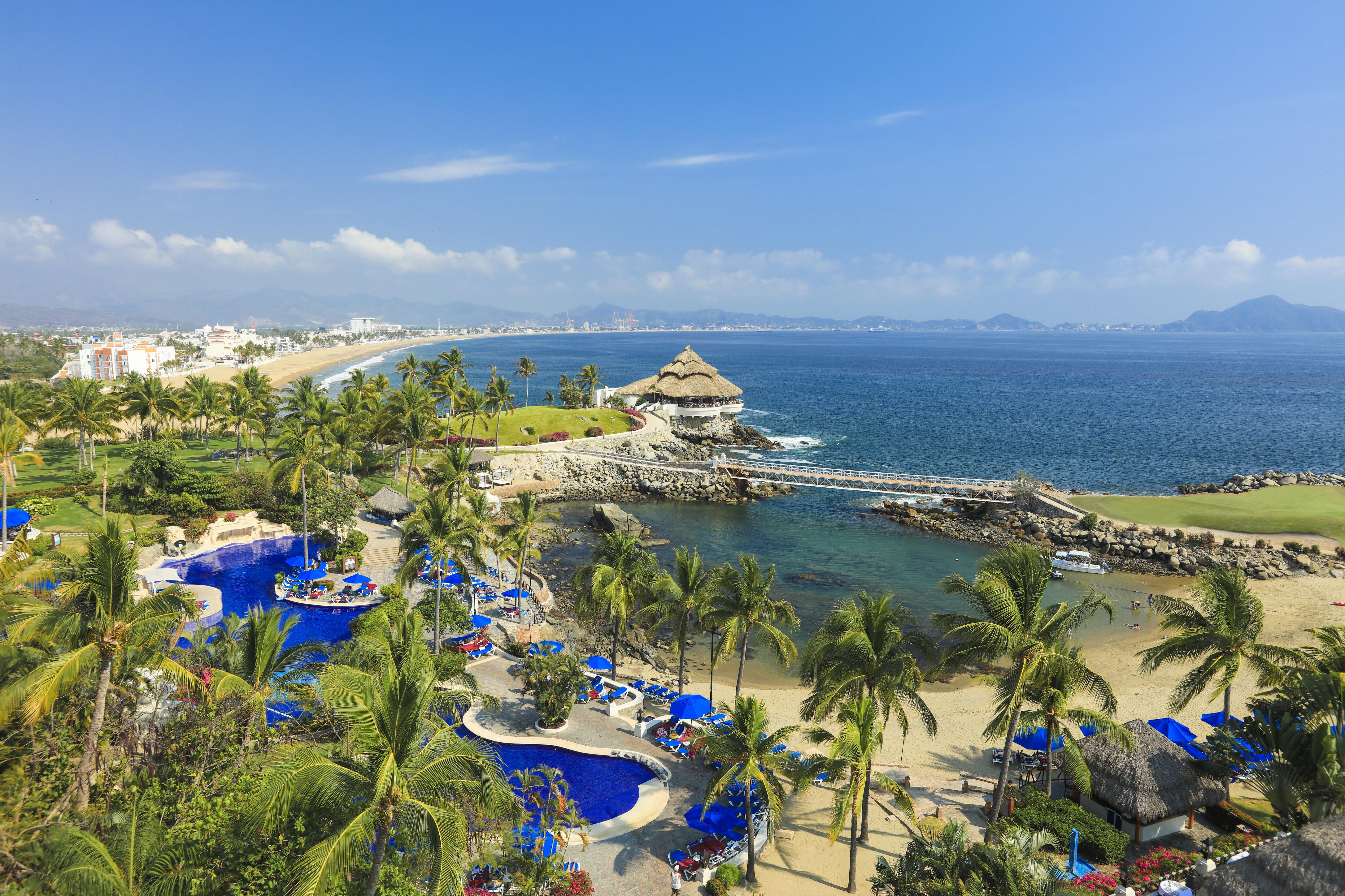 Отель Barcelo Karmina Мансанильо Экстерьер фото Puerto Vallarta